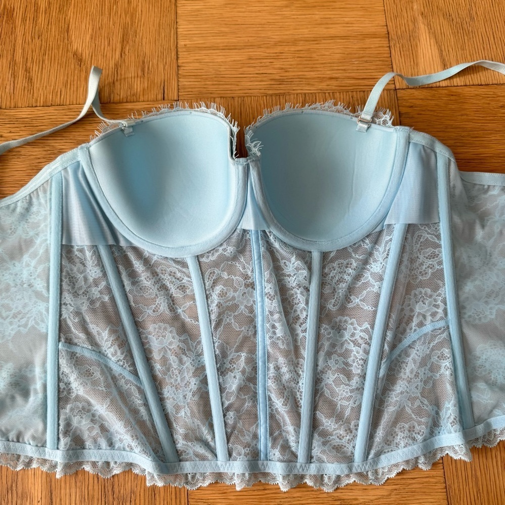 NWT Victorias Secret Light Blue Lace Bustier Lingerie Corset - Picture 3 of 6